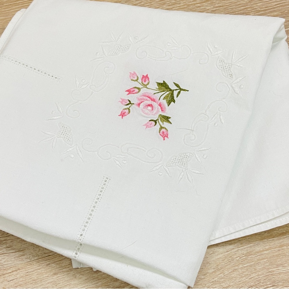 Vintage Embroidered White Cottagecore Square Tablecloth with Pink Floral Design